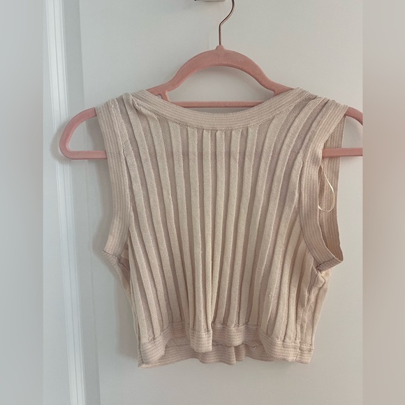 House of Harlow 1960 Tops - House of Harlow 1960 Beige Ribbed Crop Top